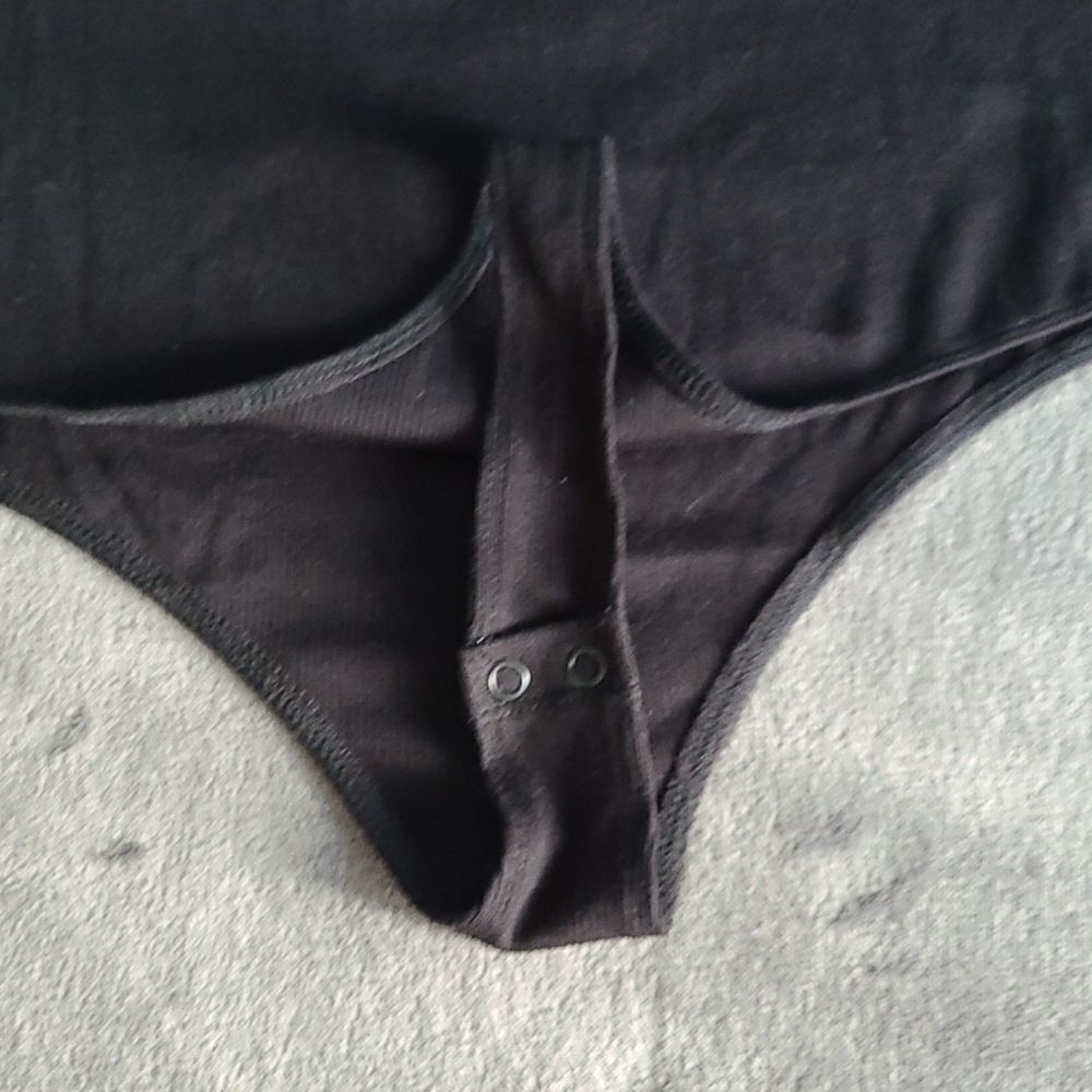 MARINE Layer Lexi Rib Bodysuit - Picture 8 of 8